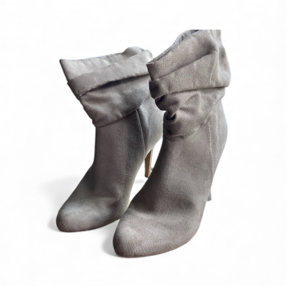 🌟Host Pick🌟Olsenboye Soft Taupe Suede Heeled Boots 6.5M